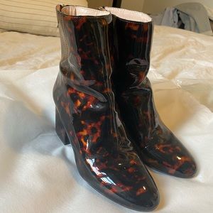 Jcrew Sadie leopard patent leather booties